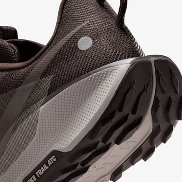  Nike Reactx Pegasus Trail 5 Erkek Kahverengi Koşu Ayakkabısı