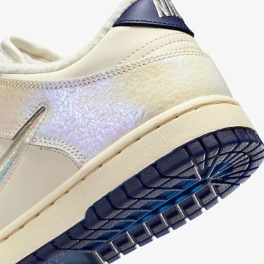  Nike Dunk Low Kadın Krem Rengi Spor Ayakkabı