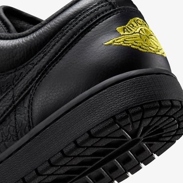  Jordan Air 1 Low SE Erkek Siyah Spor Ayakkabı