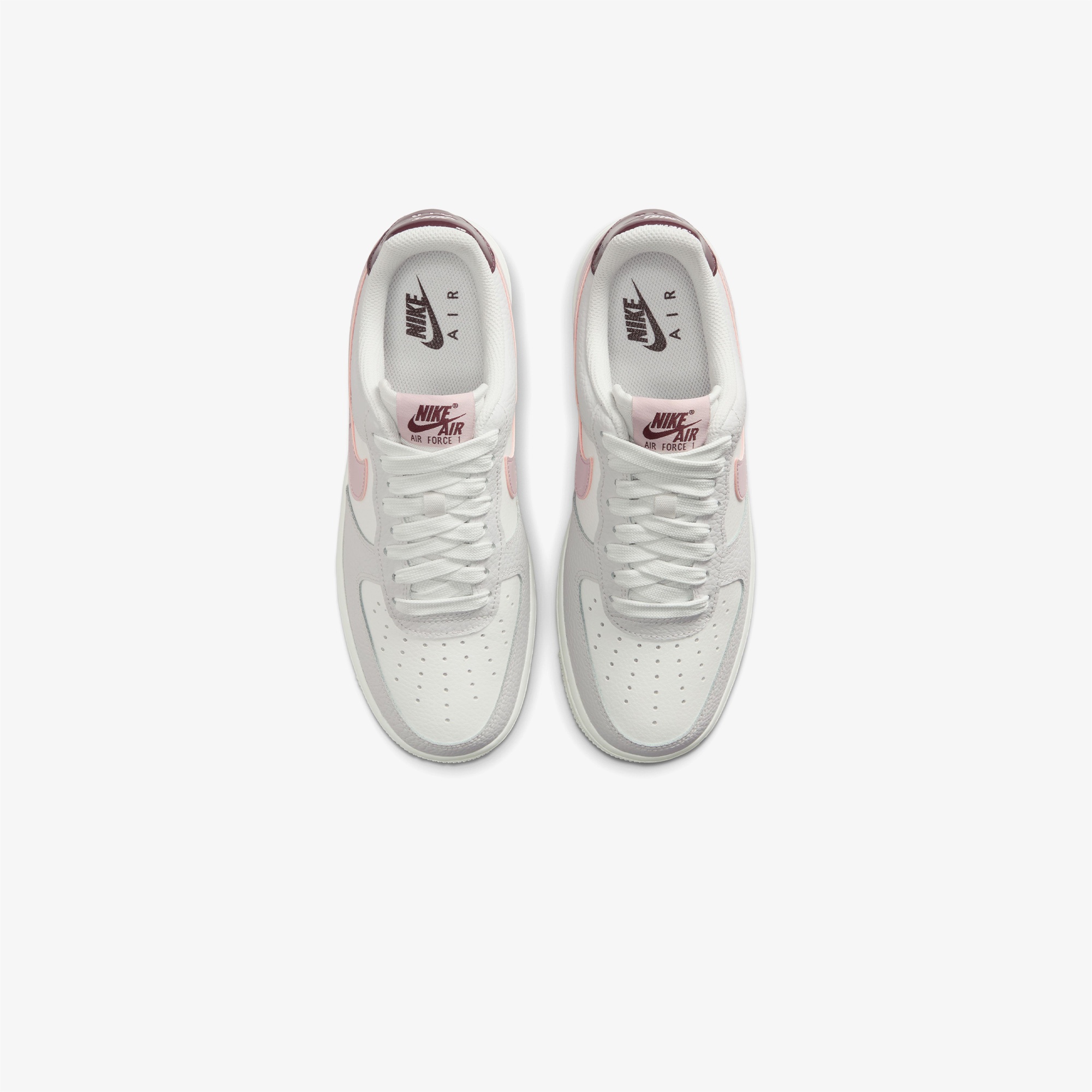 Nike Air Force 1 '07 Kadın Beyaz Spor Ayakkabı