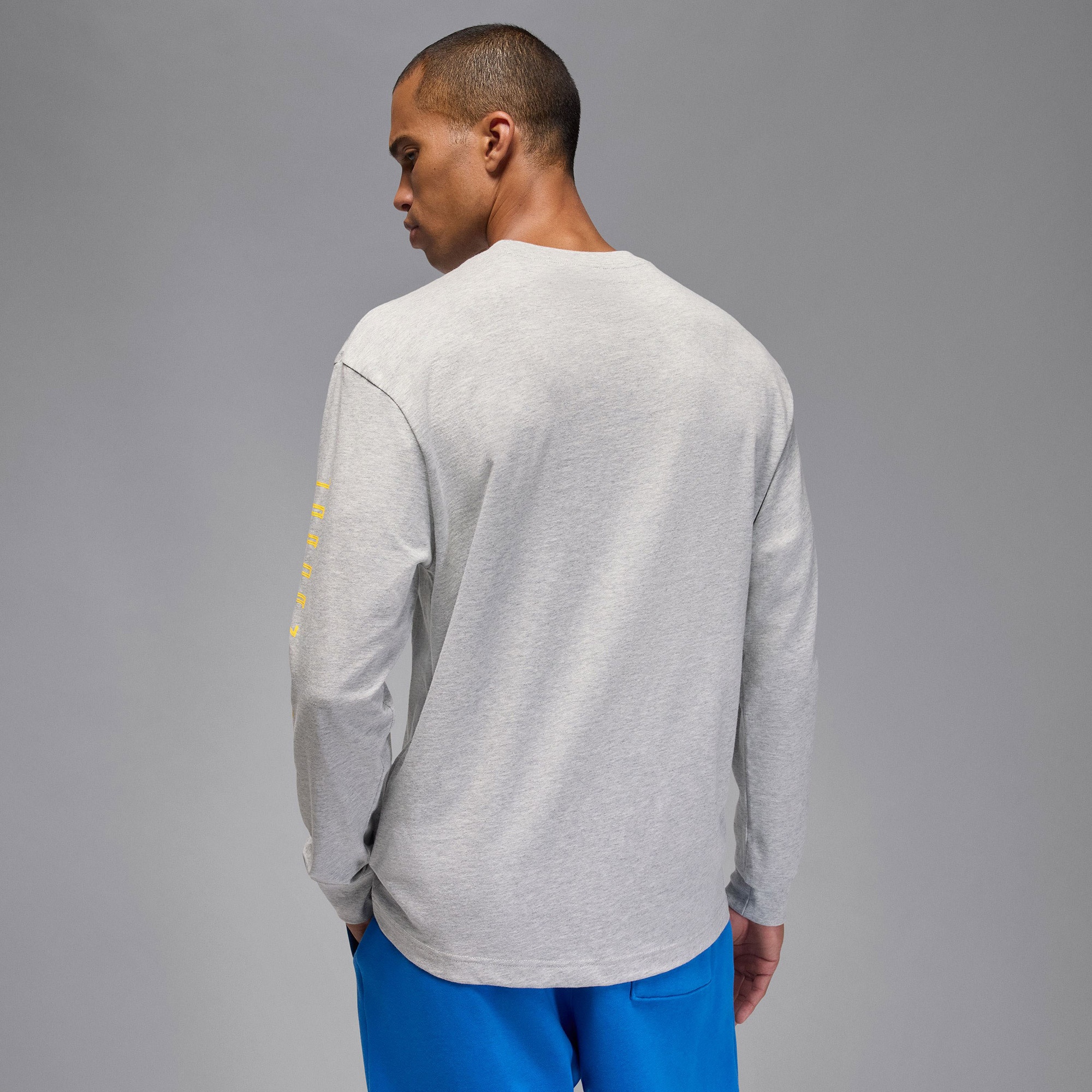 Jordan Brooklyn AJ11 Graphic Erkek Gri T-Shirt