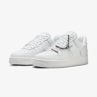  Nike Air Force 1 '07 Low Kadın Beyaz Spor Ayakkabı