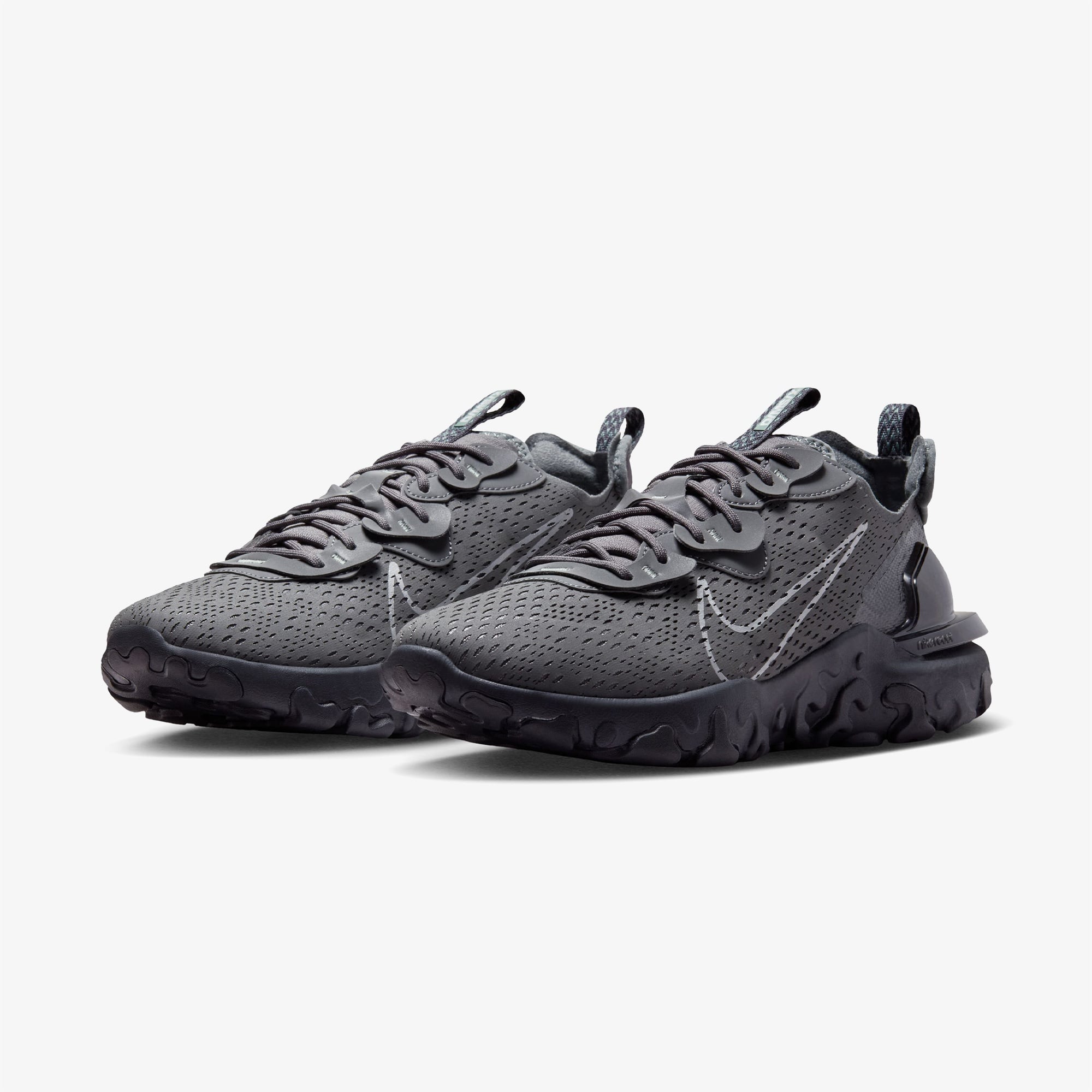 Nike React Vision Erkek Gri Spor Ayakkabı