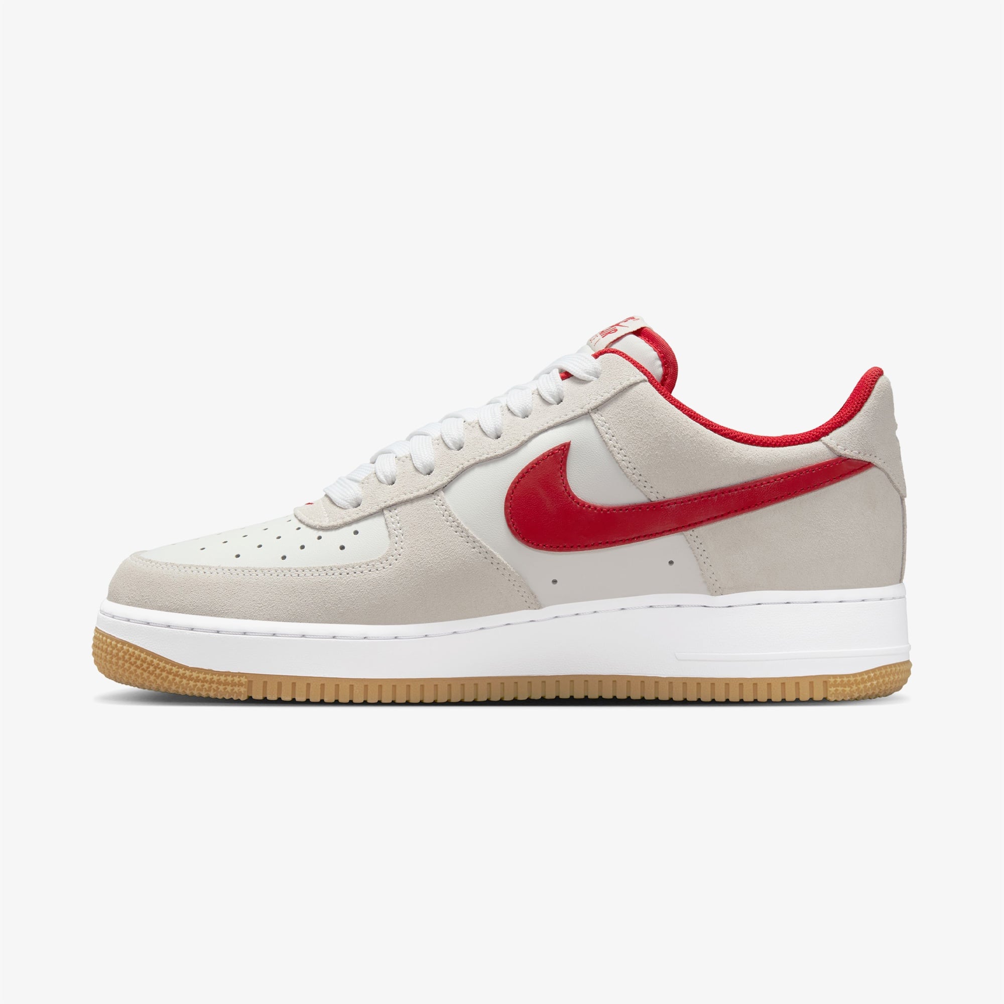 Nike Air Force 1 '07 LV8 Erkek Beyaz Spor Ayakkabı