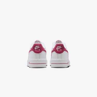  Nike Air Force 1 Beyaz Spor Ayakkabı