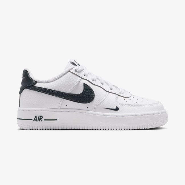  Nike Air Force 1 Genç Çocuk Beyaz Spor Ayakkabı
