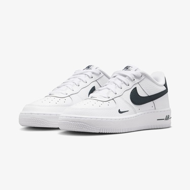  Nike Air Force 1 Genç Çocuk Beyaz Spor Ayakkabı