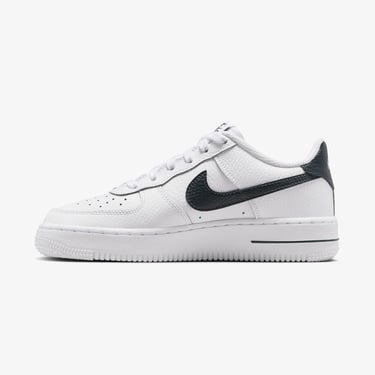  Nike Air Force 1 Genç Çocuk Beyaz Spor Ayakkabı