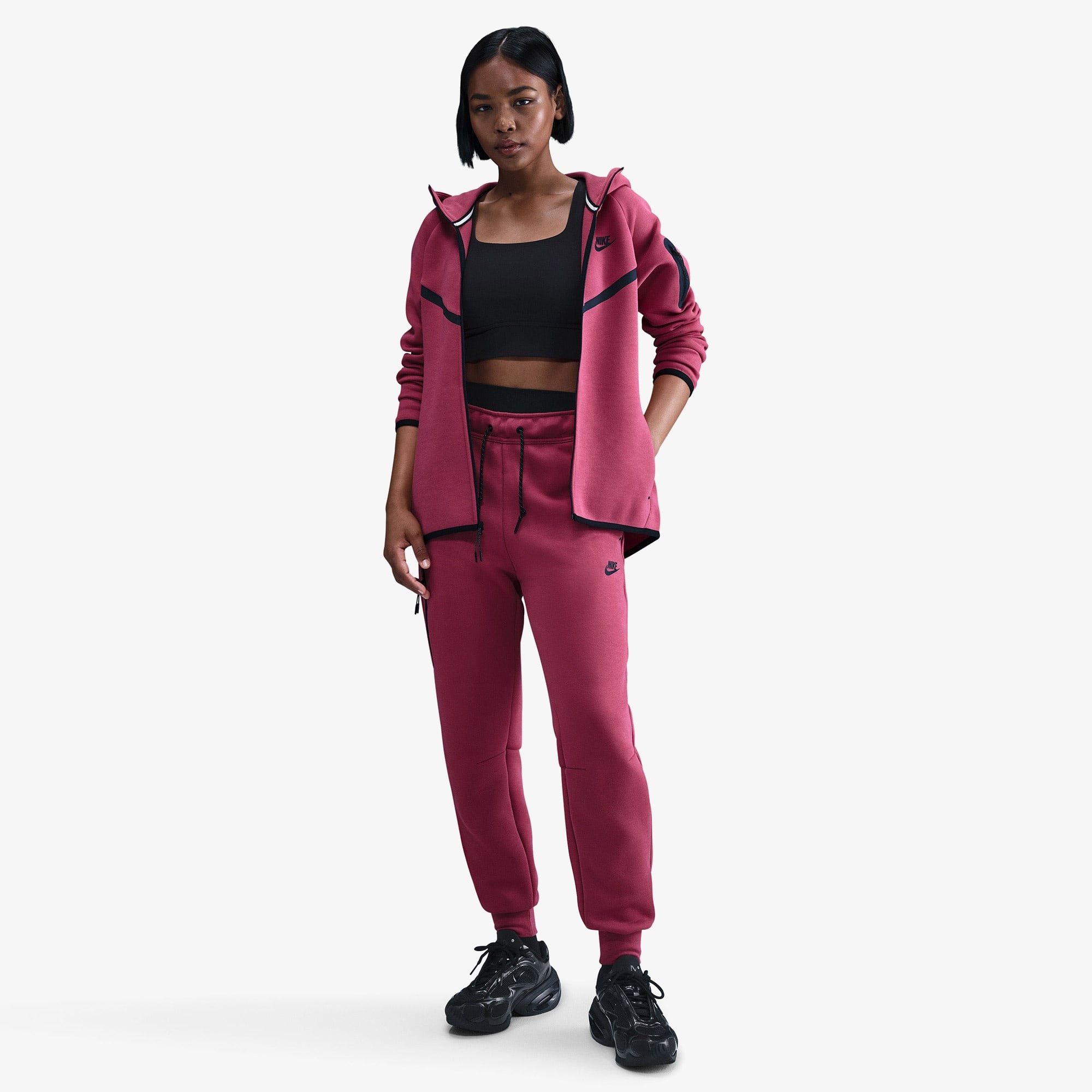 Nike Sportswear Tech Fleece Windrunner Kadın Pembe Eşofman Üstü