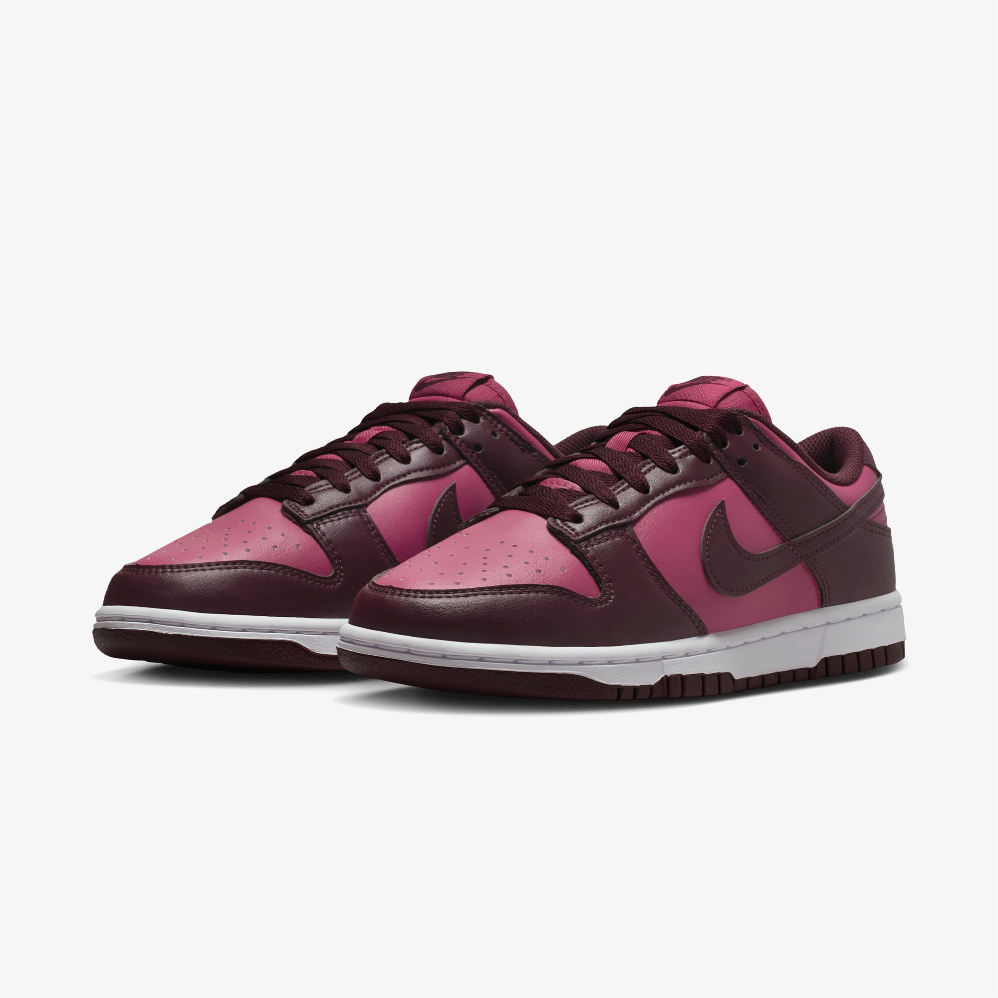 Nike Dunk Low Kadın Bordo Spor Ayakkabı