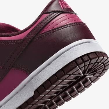  Nike Dunk Low Kadın Bordo Spor Ayakkabı