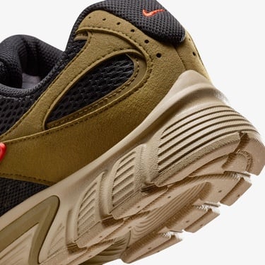  Nike V5 RNR Erkek Haki Spor Ayakkabı