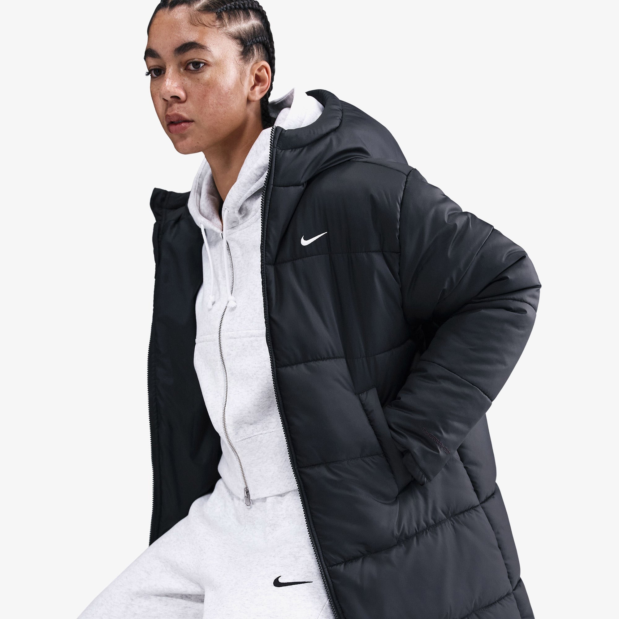 Nike Sportswear Therma-Fit Classic Kadın Siyah Mont