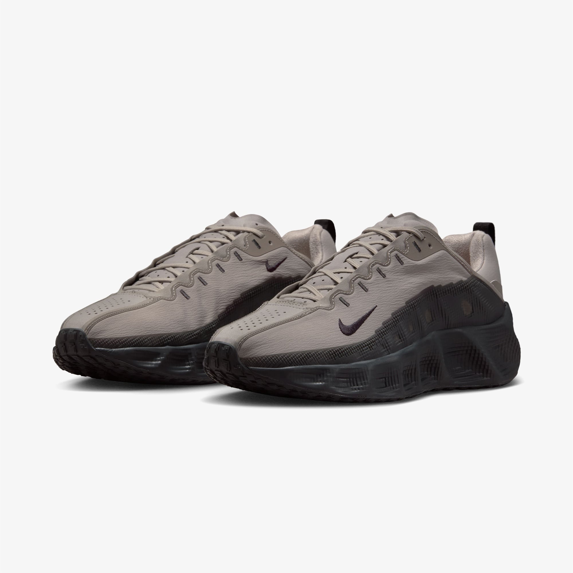 Nike Ava Rover Erkek Gri Spor Ayakkabı