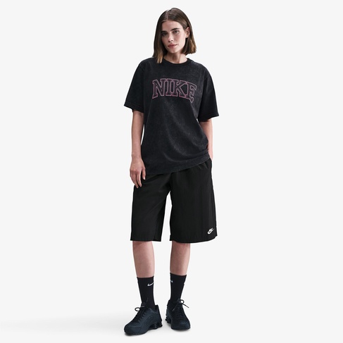  Nike Sportswear Classics Kadın Siyah T-Shirt