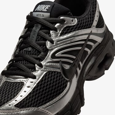  Nike Air Max Moto Kadın Siyah Spor Ayakkabı