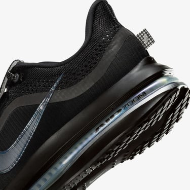  Nike Pegasus Premium Kadın Siyah Koşu Ayakkabısı