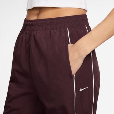  Nike Windrunner Woven Kadın Bordo Eşofman Altı