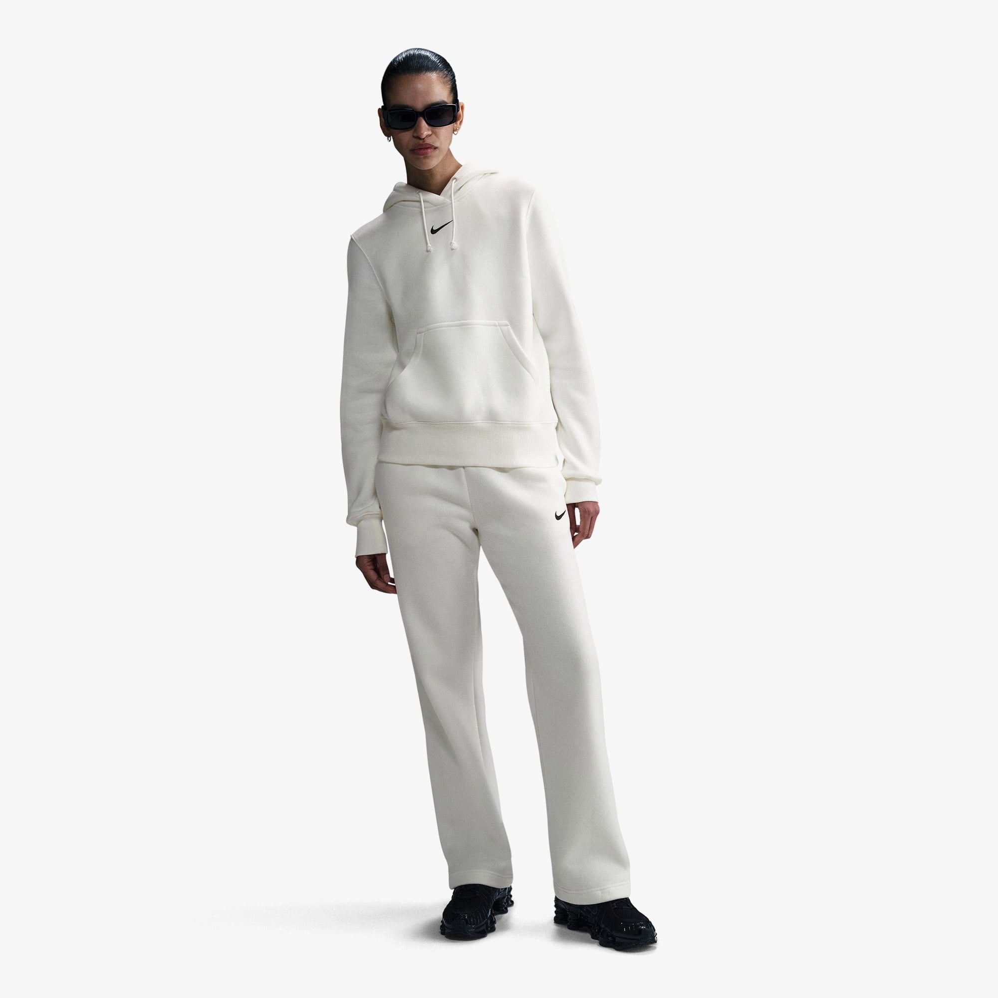 Nike Sportswear Phoenix Fleece Kadın Beyaz Kapüşonlu Hoodie