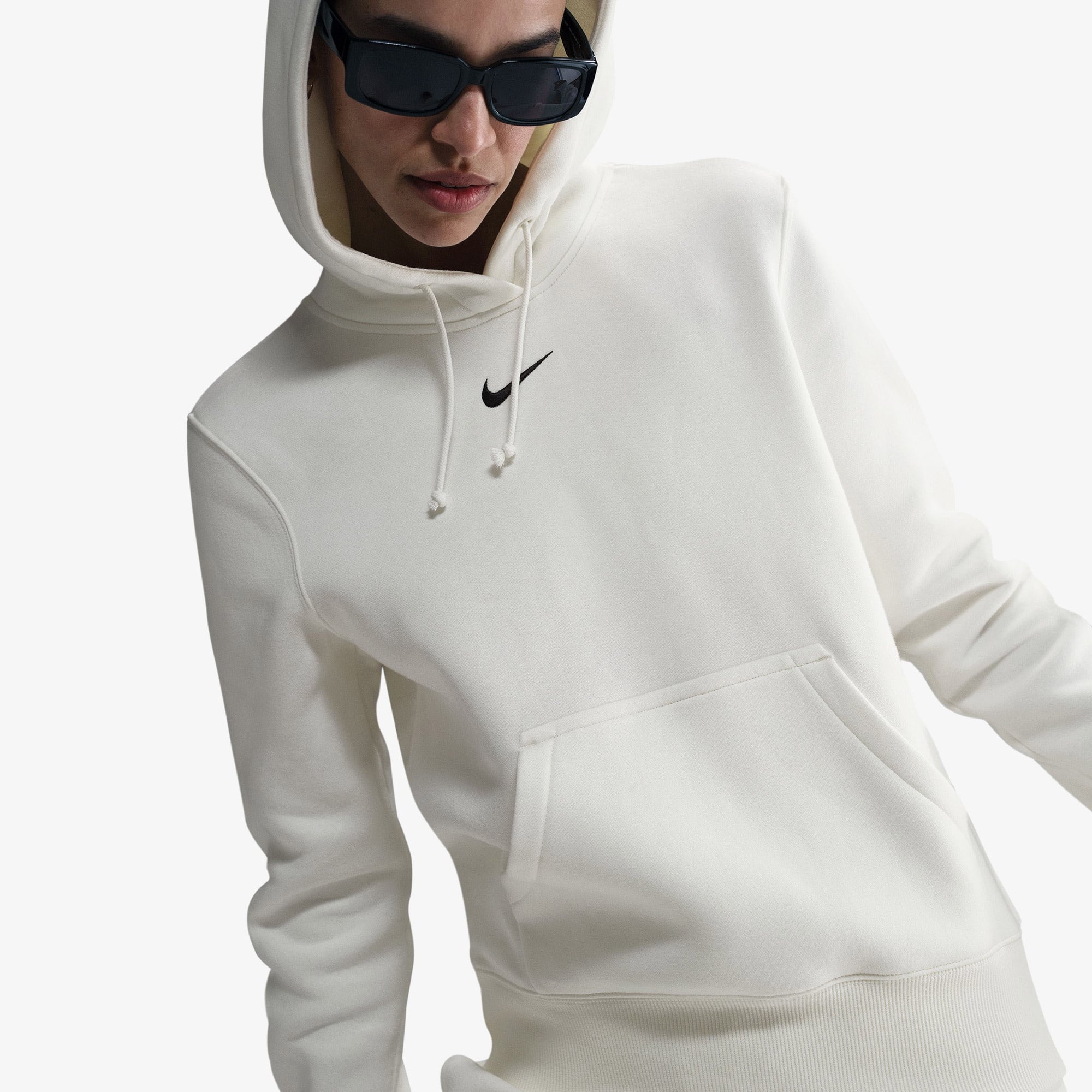 Nike Sportswear Phoenix Fleece Kadın Beyaz Kapüşonlu Hoodie