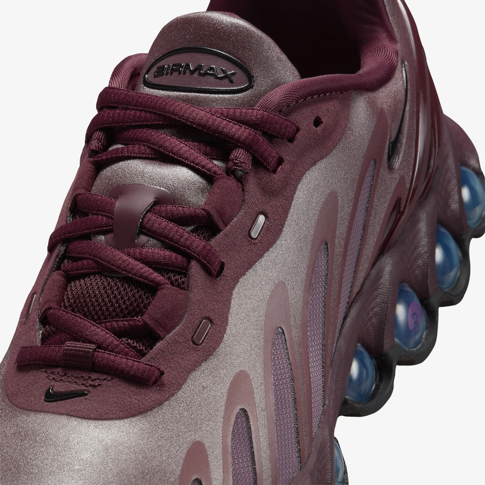 Nike Air Max DN8 Kadın Bordo Spor Ayakkabı