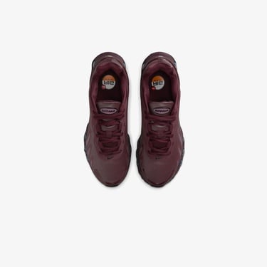  Nike Air Max DN8 Kadın Bordo Spor Ayakkabı