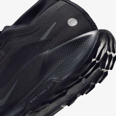  Nike Pegasus Trail 5 Gore-Tex Erkek Siyah Koşu Ayakkabısı