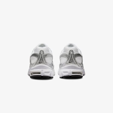  Nike Air Max Moto Kadın Beyaz Spor Ayakkabı