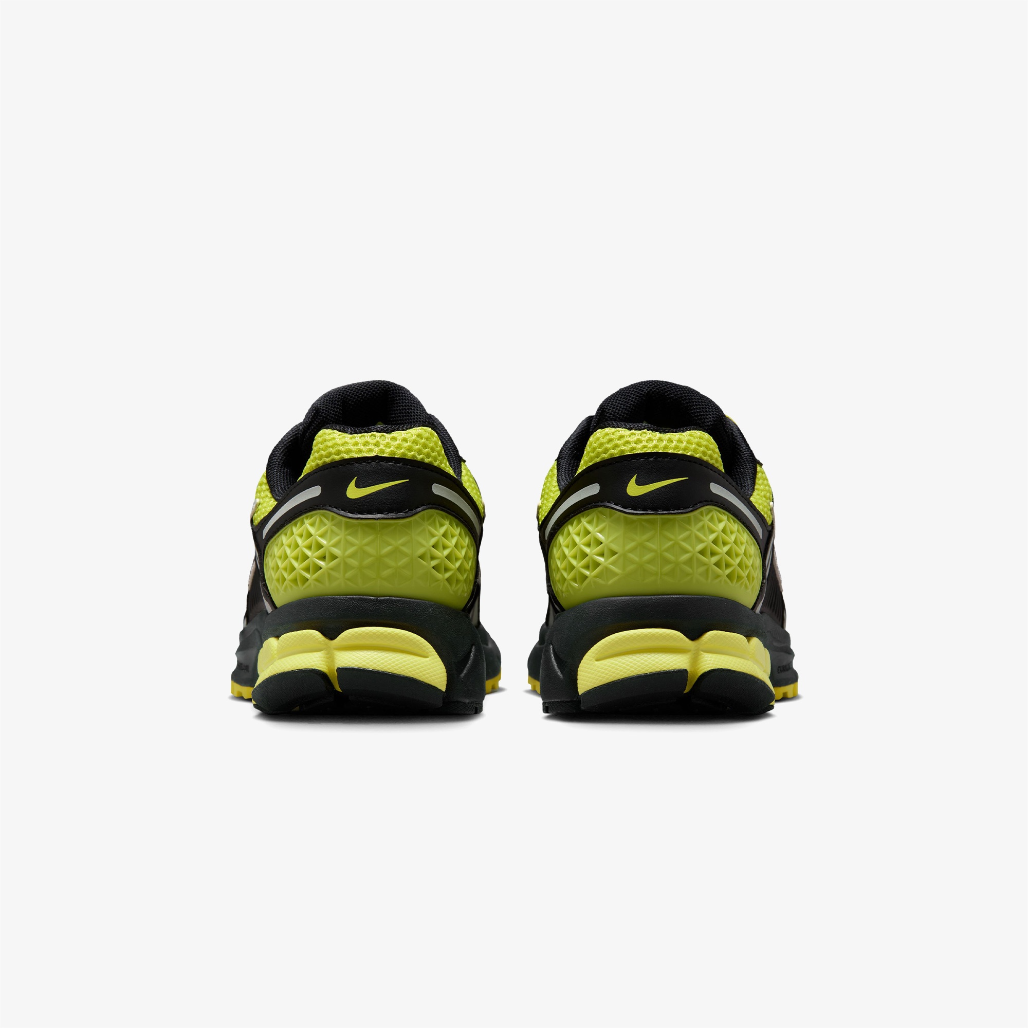 Nike Zoom Vomero 5 Kadın Siyah Spor Ayakkabı