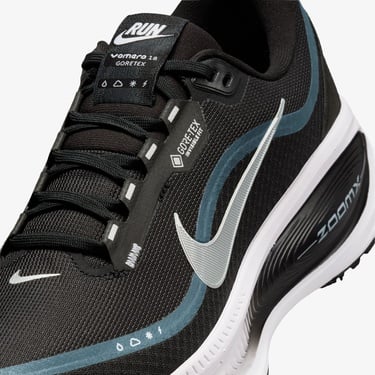  Nike Vomero 18 Gore-Tex Kadın Siyah Koşu Ayakkabısı