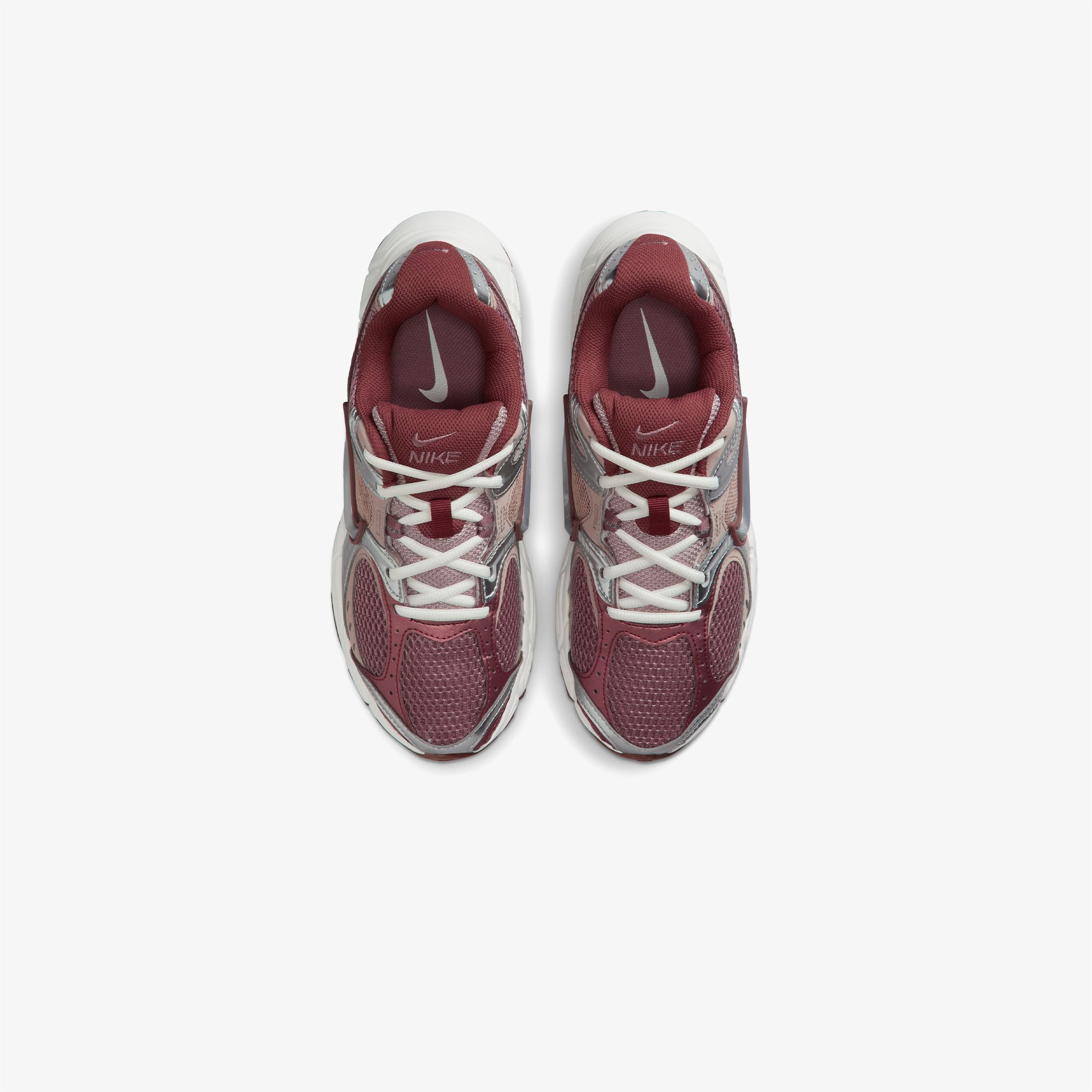 Nike V5 RNR Kadın Kırmızı Spor Ayakkabı