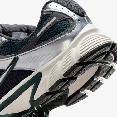  Nike V5 RNR Kadın Yeşil Spor Ayakkabı