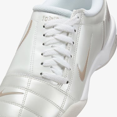  Nike Total 90 Erkek Beyaz Spor Ayakkabı