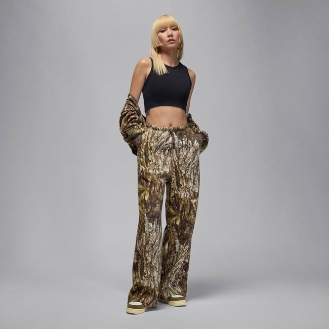  Jordan Brooklyn Fleece Kadın Krem Rengi Eşofman Altı