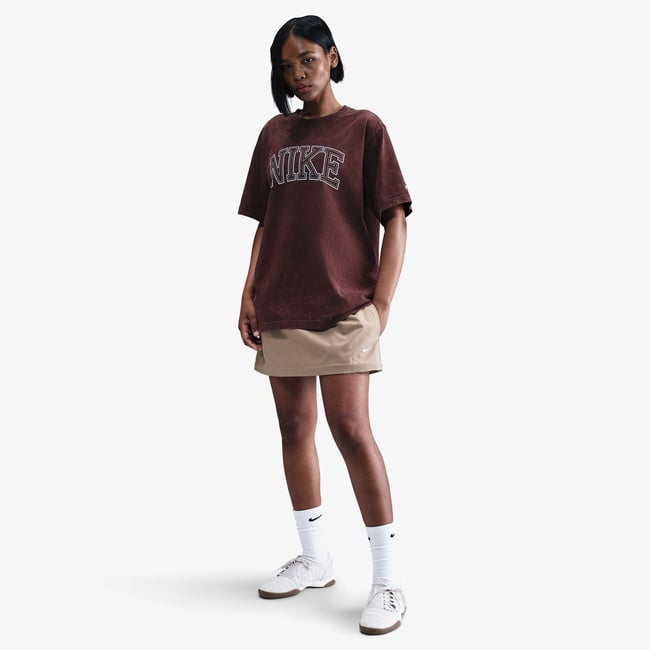  Nike Sportswear Classics Kadın Bordo T-Shirt