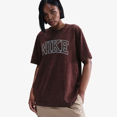  Nike Sportswear Classics Kadın Bordo T-Shirt