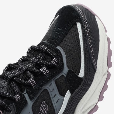  Skechers Vigor At Kadın Siyah Outdoor Ayakkabı