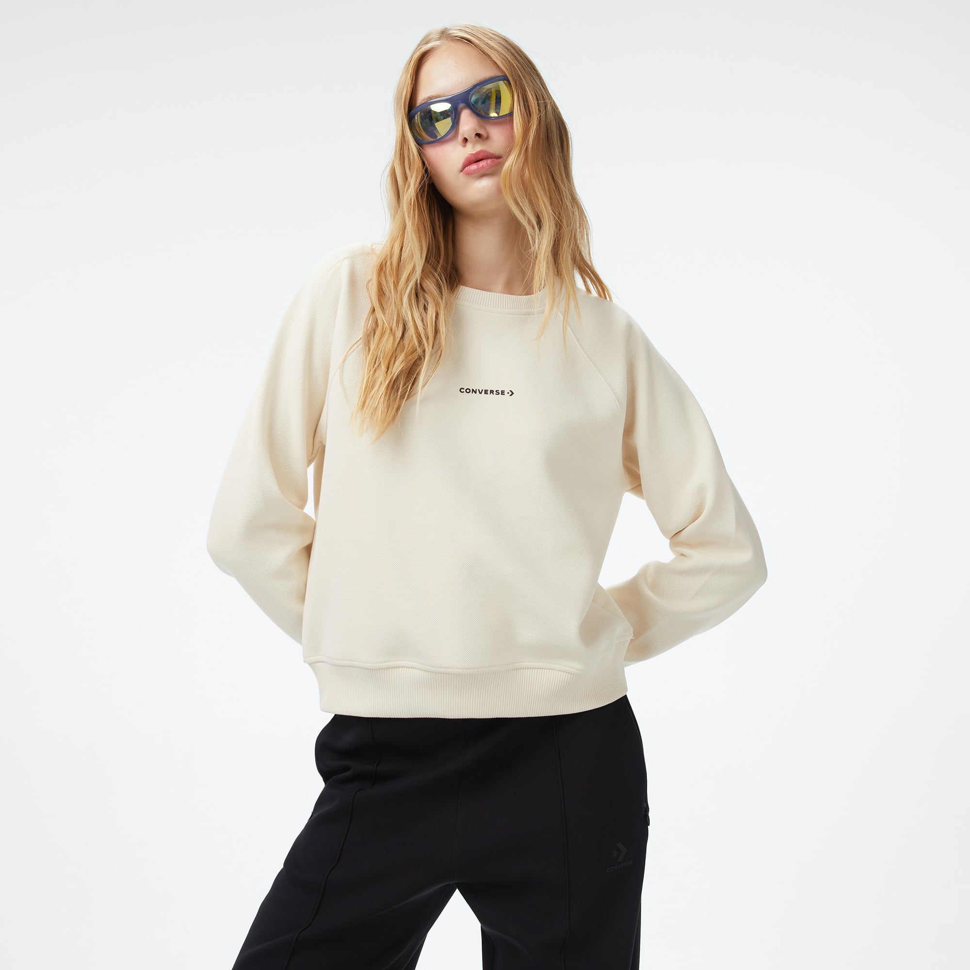  Converse Kadın Krem Sweatshirt