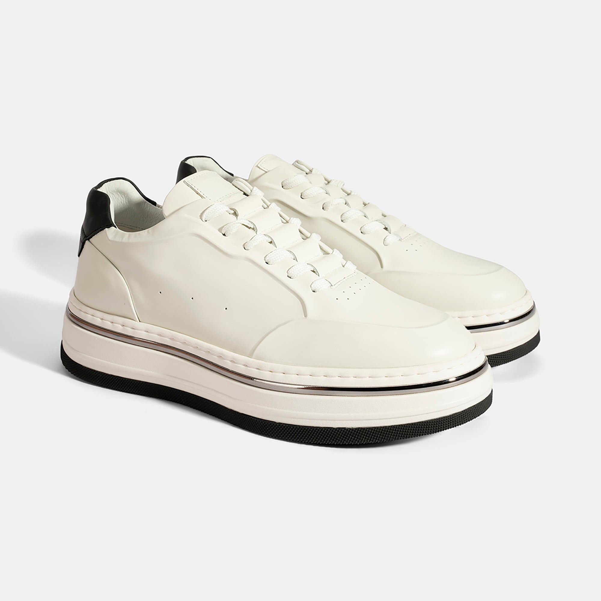 Erkek Beyaz Bağcıklı Deri Spor Ayakkabı