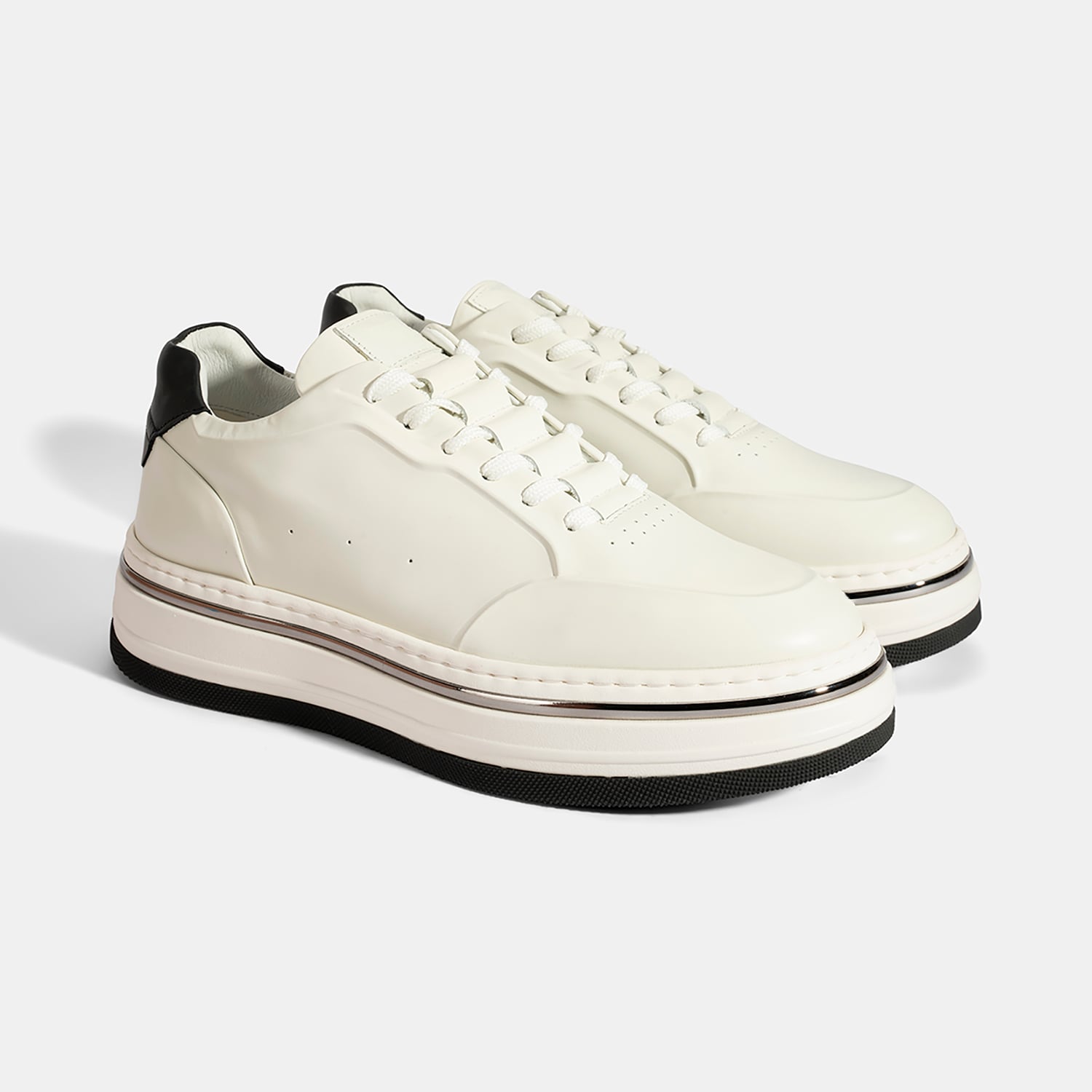  Erkek Beyaz Bağcıklı Deri Spor Ayakkabı