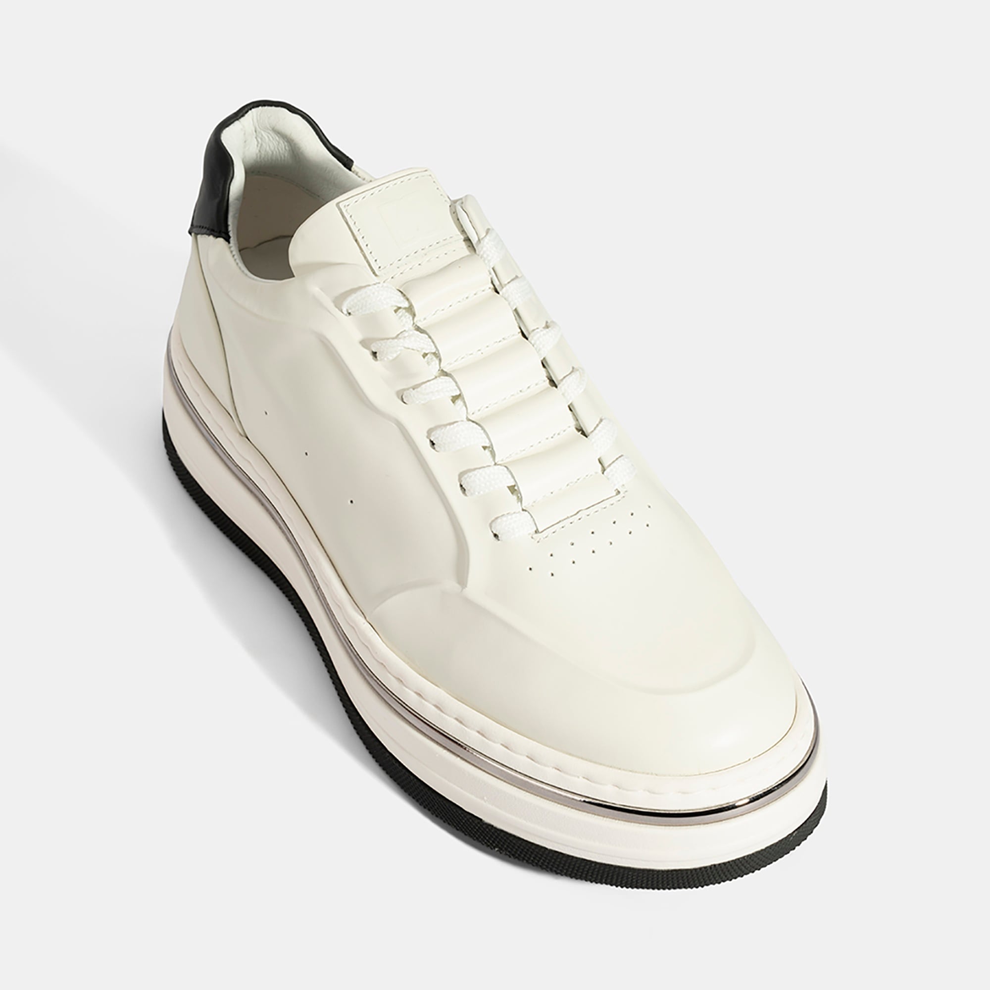 Erkek Beyaz Bağcıklı Deri Spor Ayakkabı