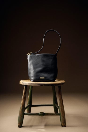  Barbour Cedar Deri Bucket Çanta