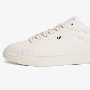 Tommy Hilfiger Icon Court Kadın Beyaz Sneaker