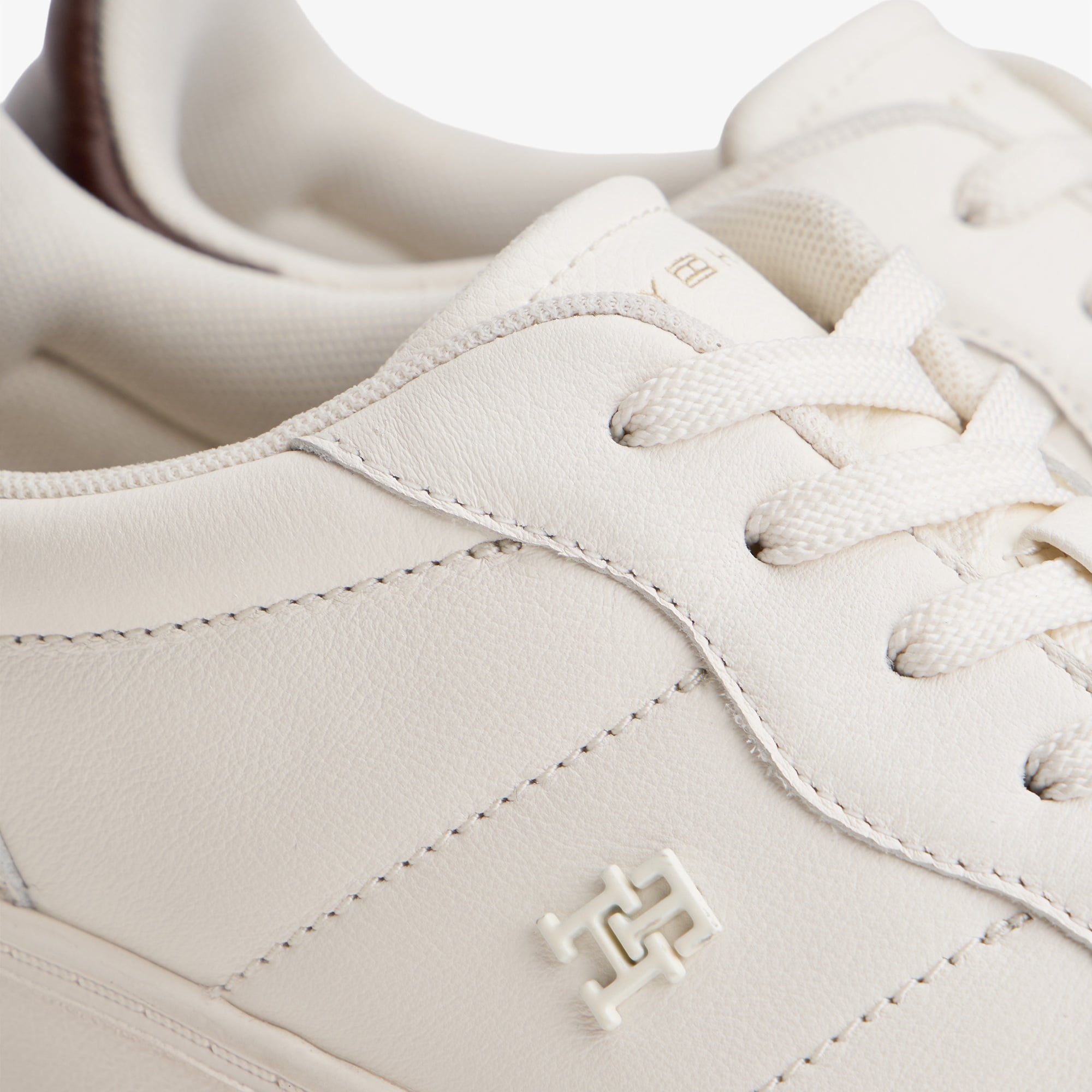 Tommy Hilfiger Heritage Shiny Kadın Beyaz Sneaker