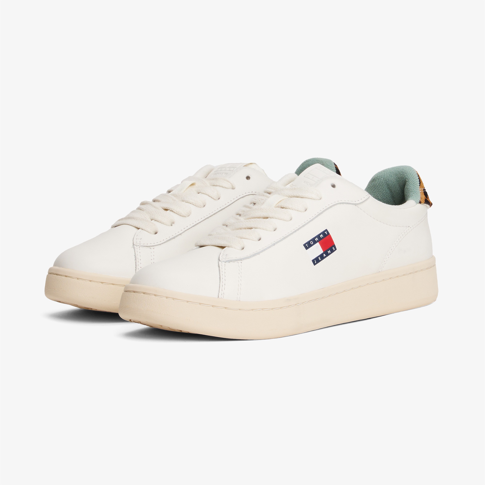 Tommy Hilfiger Archive '98 Leopard Kadın Beyaz Sneaker