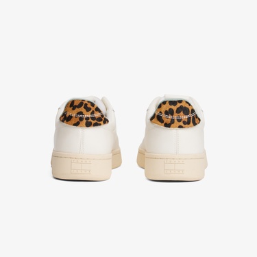  Tommy Hilfiger Archive '98 Leopard Kadın Beyaz Sneaker