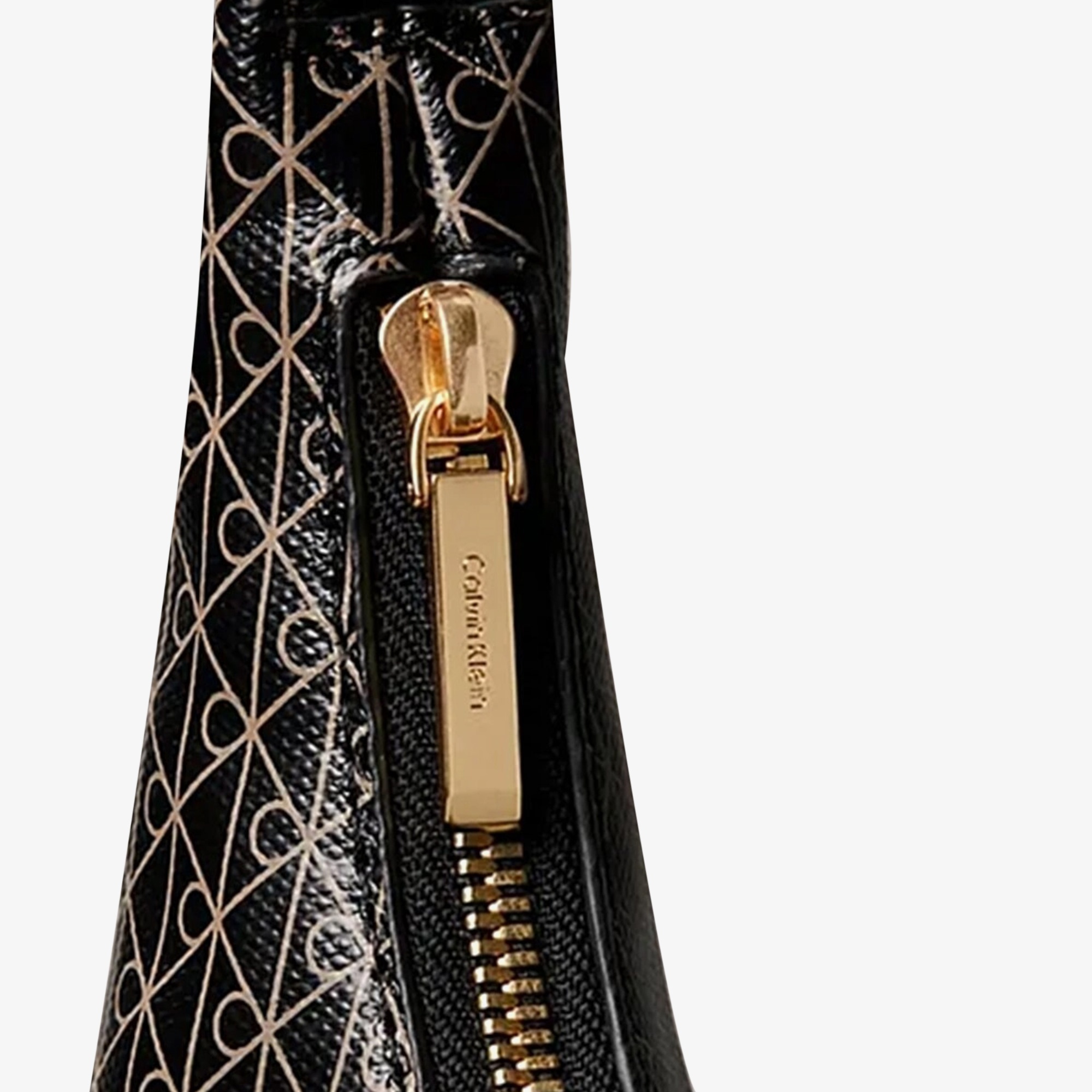 Calvin Klein Emblem Kadın Siyah Omuz Çantası