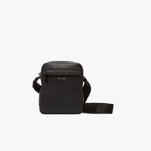  Calvin Klein Must Reporter Erkek Siyah El Çantası