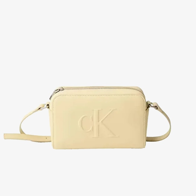  Calvin Klein Sculpted Kadın Beyaz El Çantası