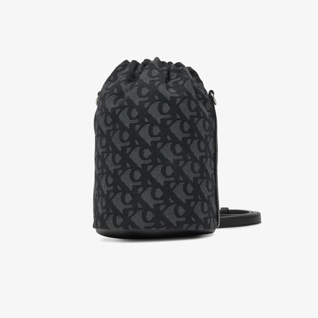  Calvin Klein Monogram Bucket Kadın Siyah El Çantası
